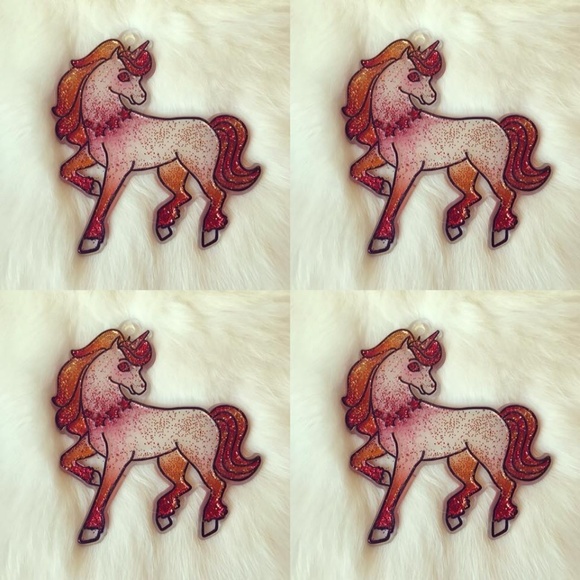 + SPECIAL EDITION // "Ponyta" Suncatcher - Picture 1 of 1